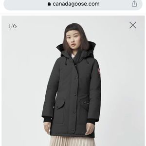 Canada Goose Trillium Parka for Women in Size Small